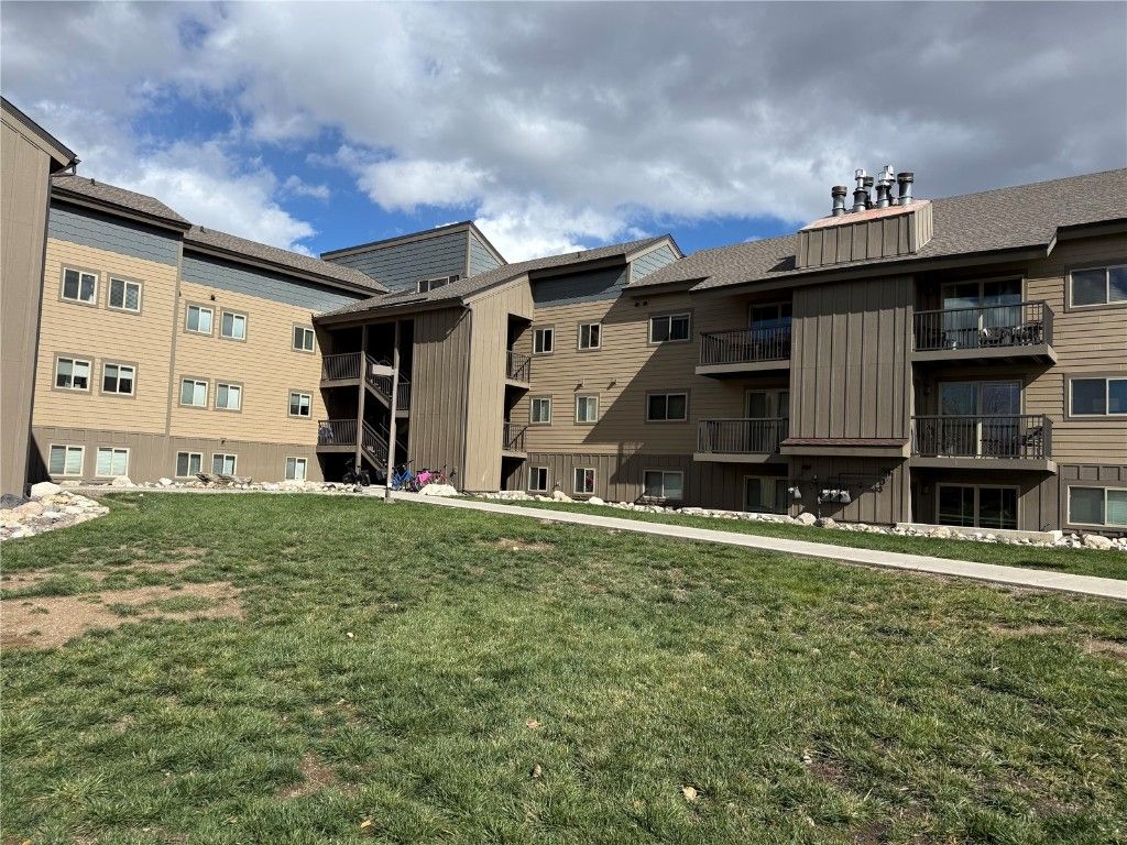 Photo of 1535 Shadow Run Court #105, Steamboat Springs, CO 80487 (MLS # S1064044)