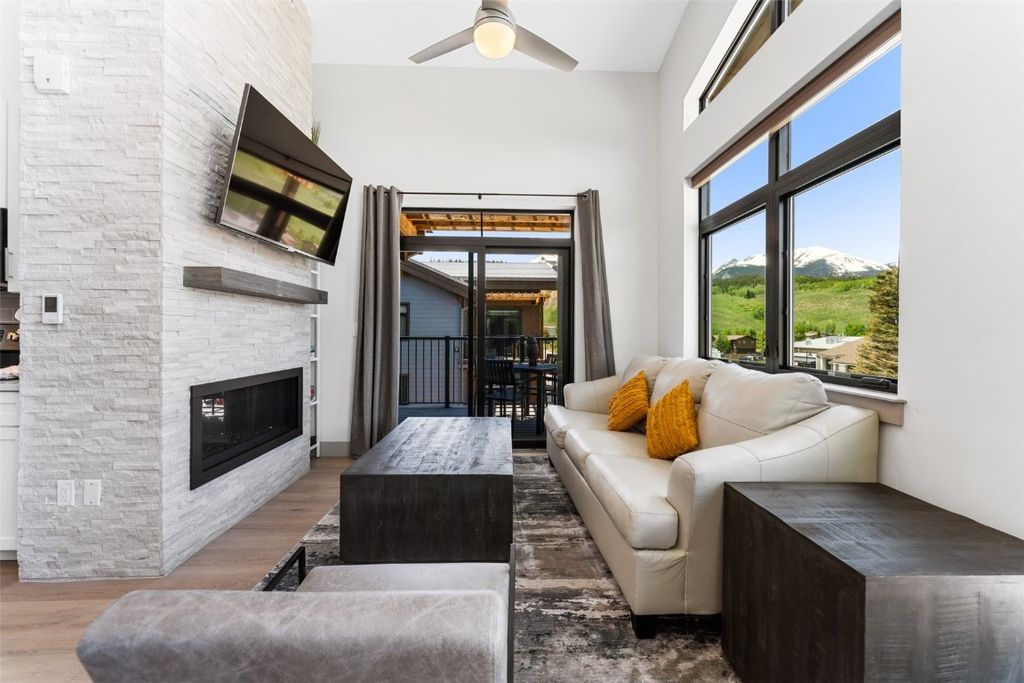 Photo of 37 W 4th Street #305E, Silverthorne, CO 80498 (MLS # S1065966)