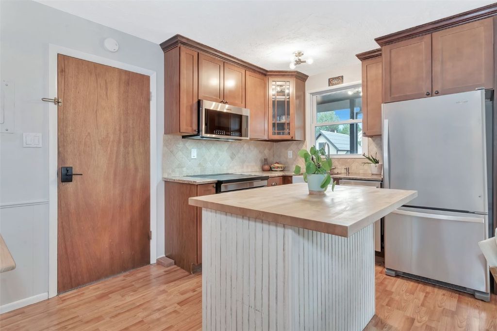 Photo of 259 6th Street #8, Steamboat Springs, CO 80487 (MLS # S1062413)