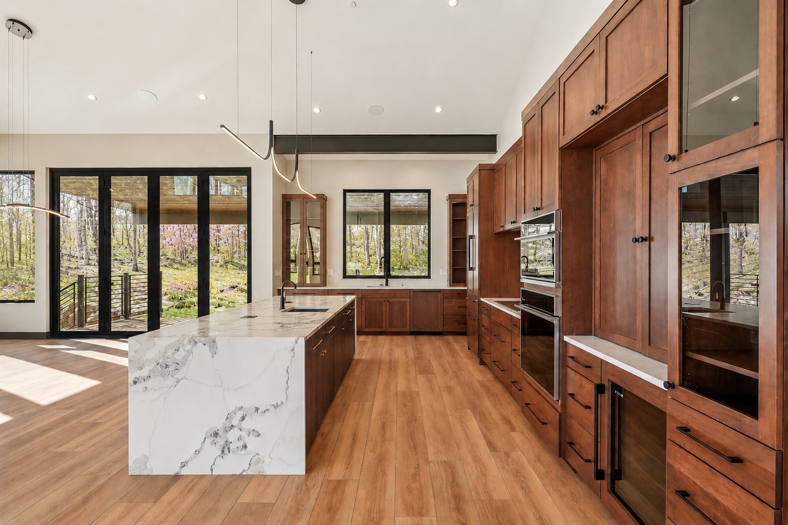 Silverthorne, Colorado, 80498, United States, 5 Bedrooms Bedrooms, ,6 BathroomsBathrooms,Residential,Active,2012660