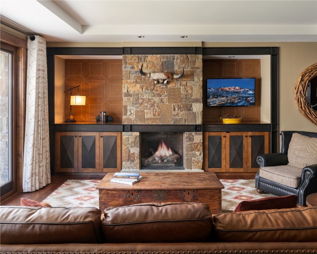 Photo of 2250 Apres Ski Way #R-105, Steamboat Springs, CO 80487 (MLS # S1057162)