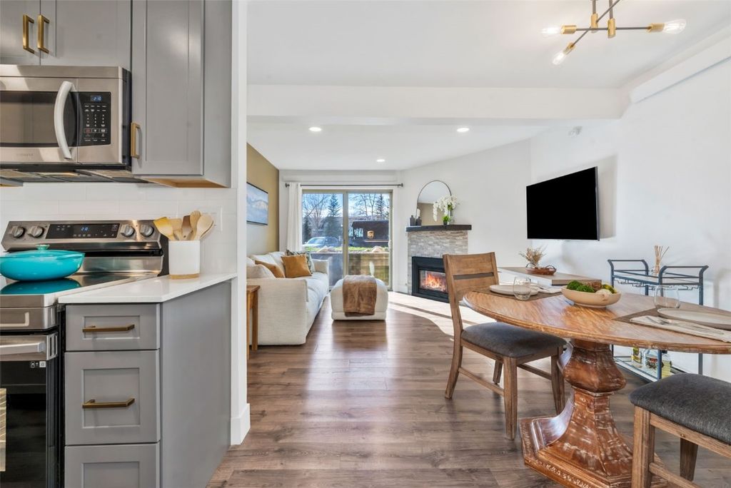 Photo of 1525 Shadow Run Frontage #102, Steamboat Springs, CO 80487 (MLS # S1064333)