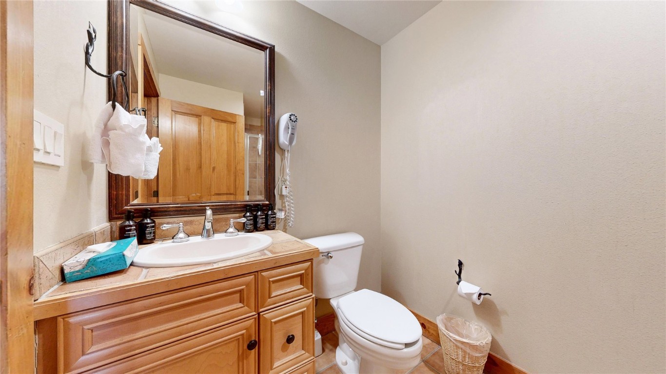 Dillon, Colorado, 80435, United States, 1 Bedroom Bedrooms, ,2 BathroomsBathrooms,Residential,Active,2011840