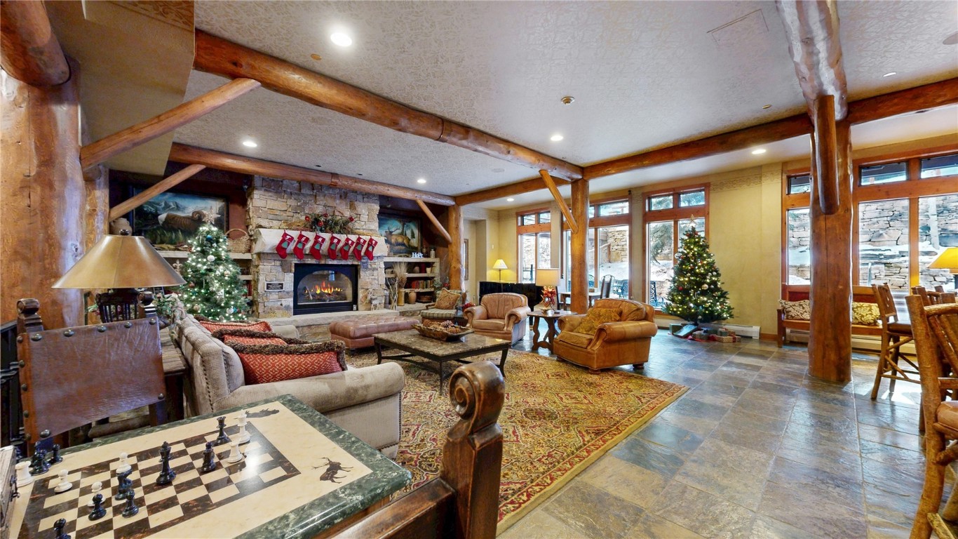 Dillon, Colorado, 80435, United States, 1 Bedroom Bedrooms, ,2 BathroomsBathrooms,Residential,Active,2011840