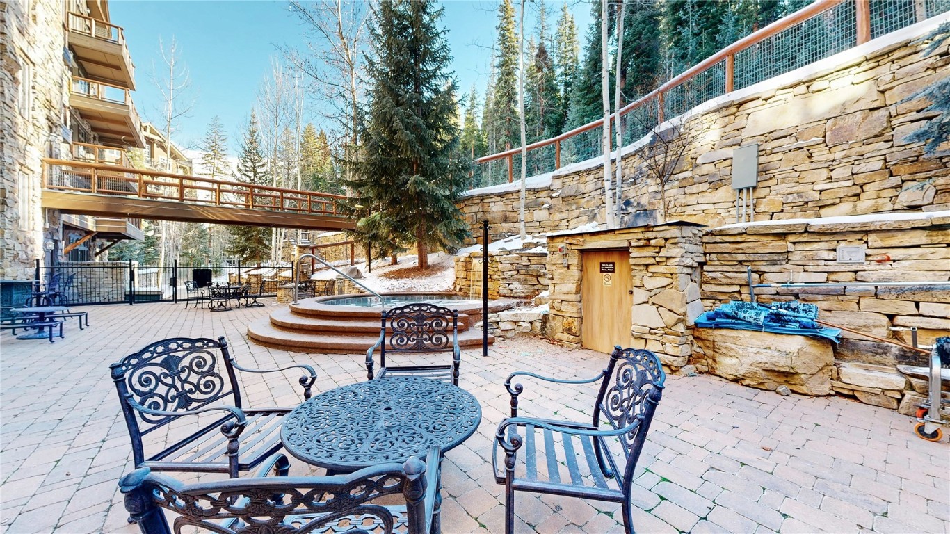 Dillon, Colorado, 80435, United States, 1 Bedroom Bedrooms, ,2 BathroomsBathrooms,Residential,Active,2011840