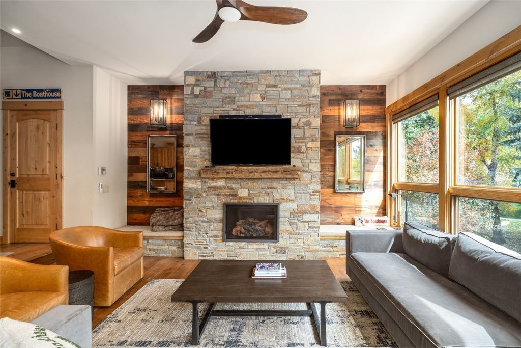 Photo of 2010 Ski Time Square Drive #211, Steamboat Springs, CO 80487 (MLS # S1064511)