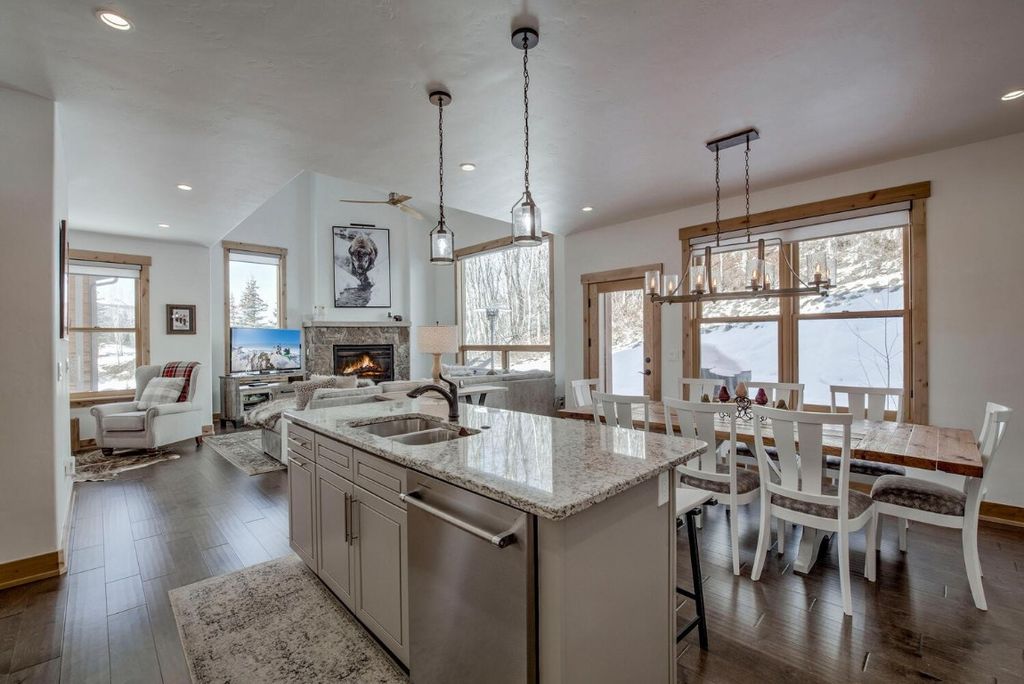 Photo of 28 Damselfly Loop, Silverthorne, CO 80498 (MLS # S1064069)