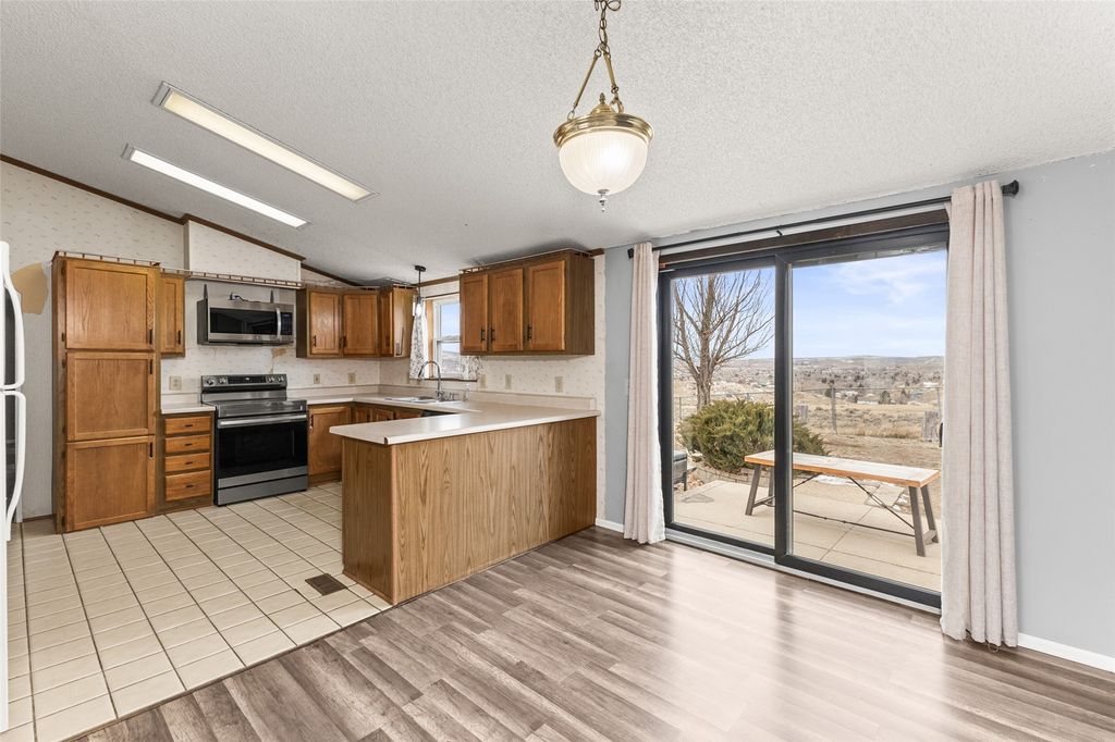 Photo of 870 Jerimiah Avenue, Craig, CO 81625 (MLS # S1066086)