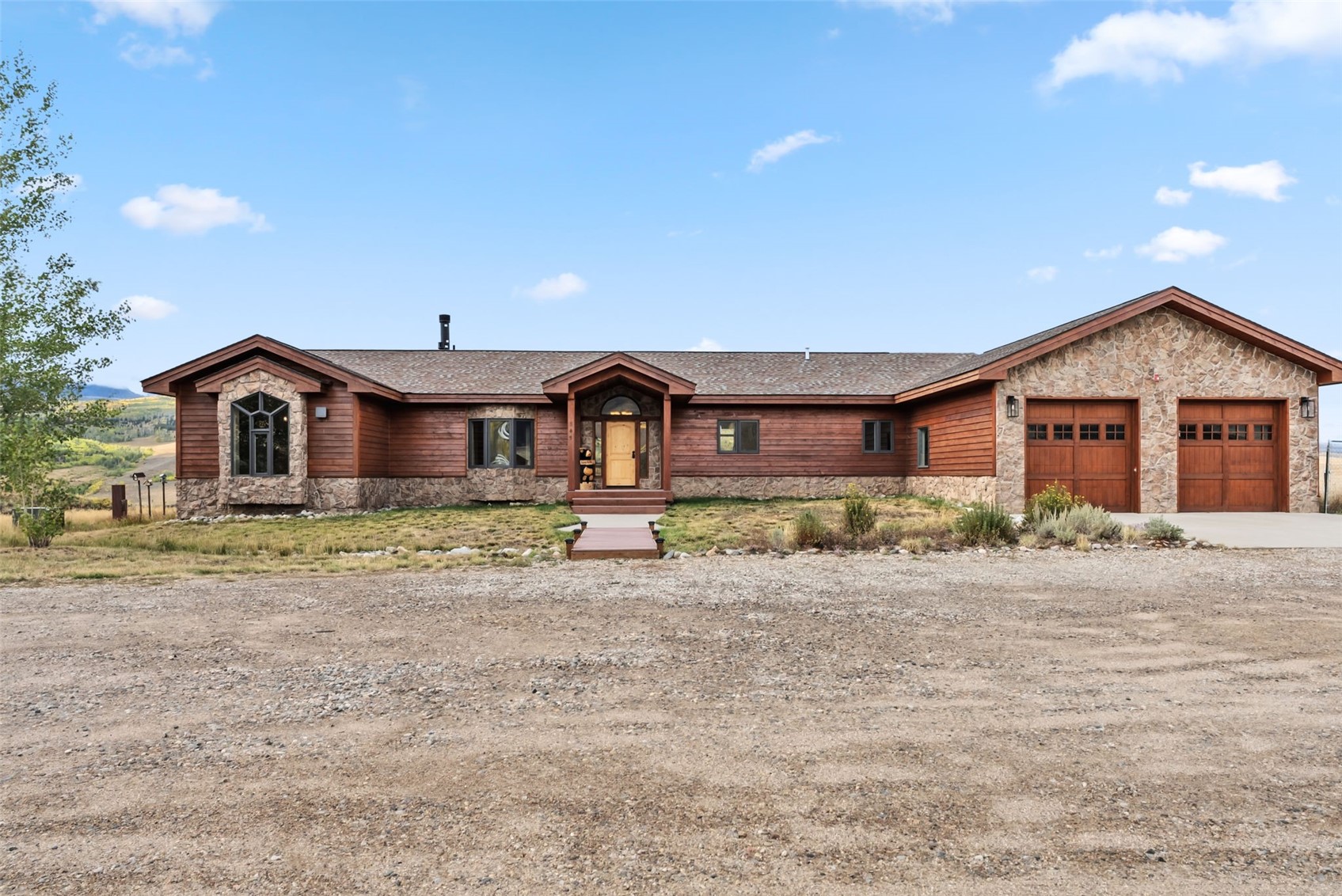 Silverthorne, Colorado, 80498, United States, 6 Bedrooms Bedrooms, ,4 BathroomsBathrooms,Residential,Active,1952508