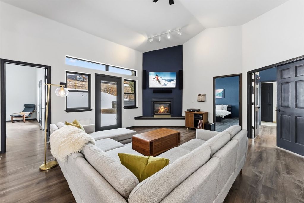 Photo of 60 Gingerquill Court, Dillon, CO 80435 (MLS # S1064419)