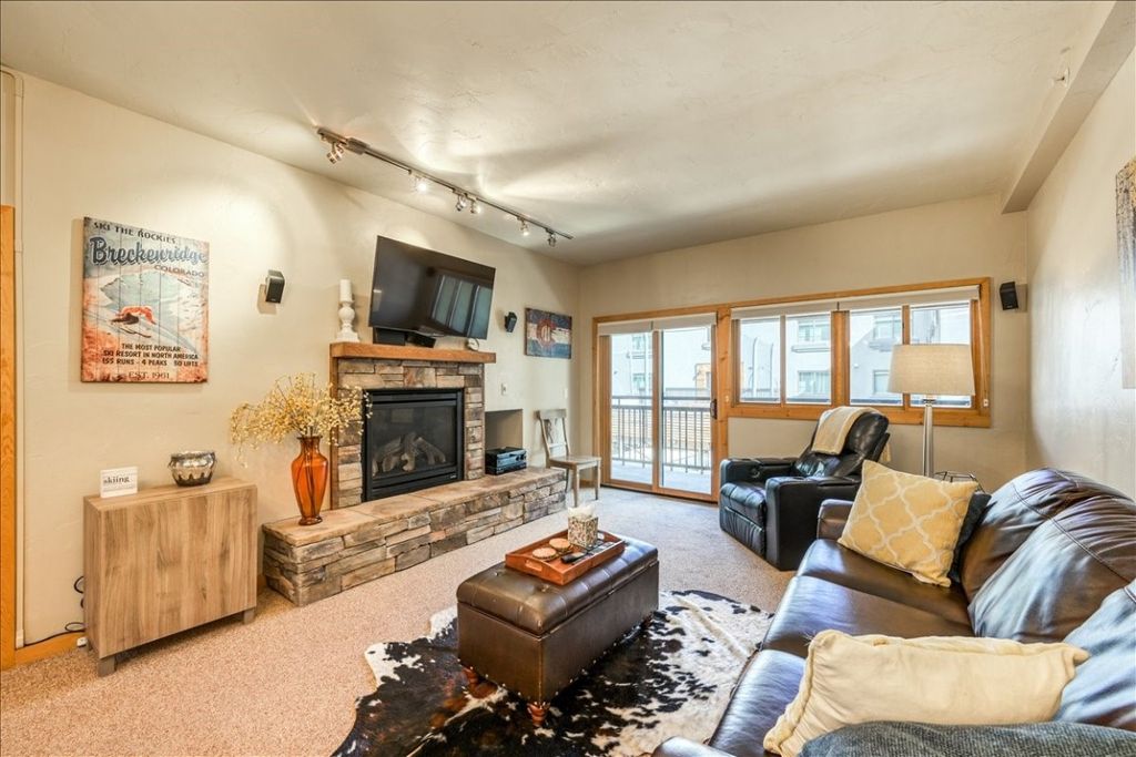 Photo of 645 S Park Avenue #3303, Breckenridge, CO 80424 (MLS # S1065880)