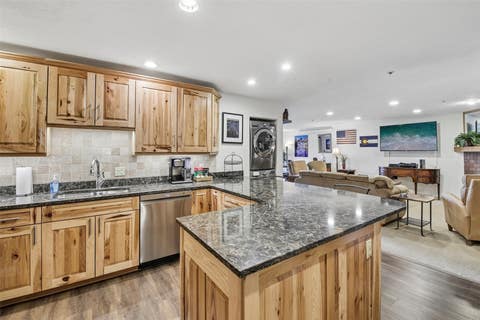Photo of 305 S Park Avenue #303, Breckenridge, CO 80424 (MLS # S1070002)