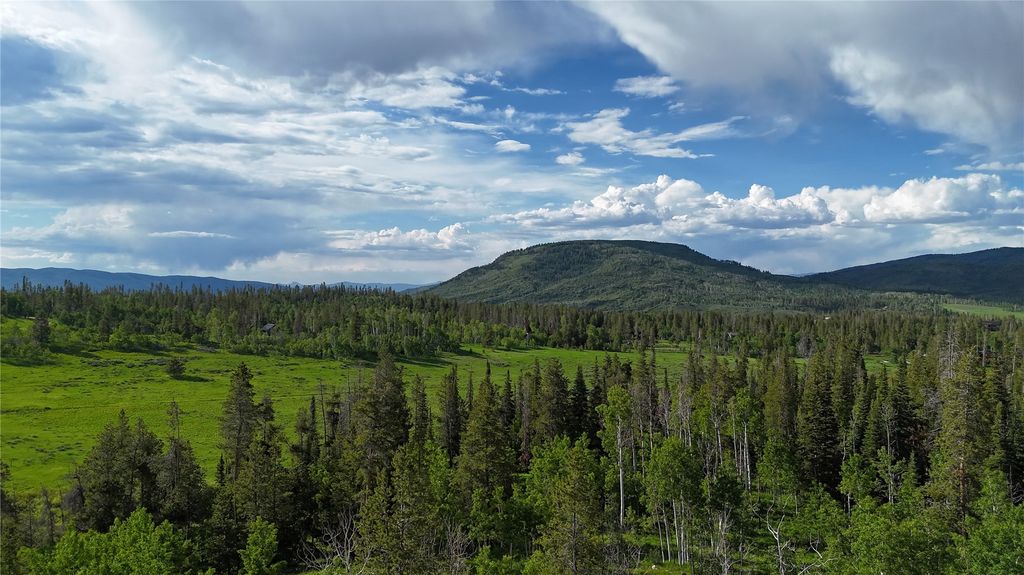 Photo of 32965 Maverick Way, Oak Creek, CO 80467 (MLS # S1066211)