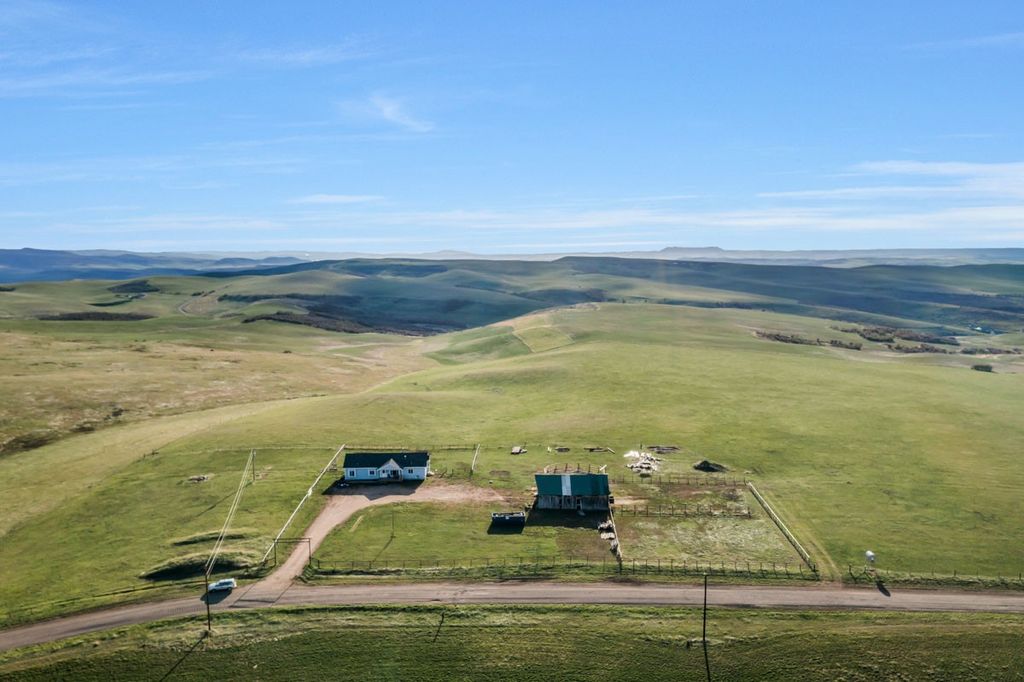 Photo of 42450 McGuire Lane, Hayden, CO 81639 (MLS # S1066315)