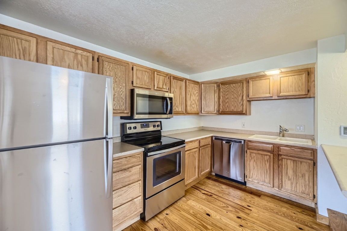 Frisco, Colorado, 80443, United States, 4 Bedrooms Bedrooms, ,2 BathroomsBathrooms,Residential,Active,2007354