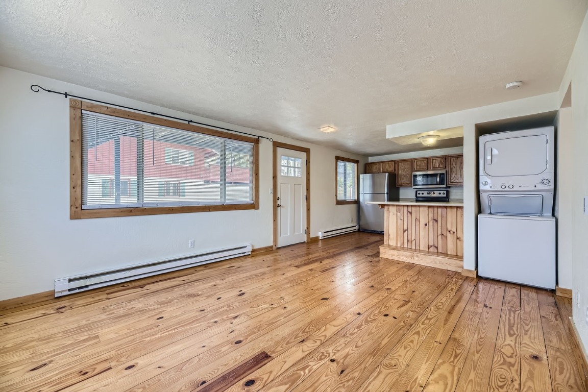 Frisco, Colorado, 80443, United States, 4 Bedrooms Bedrooms, ,2 BathroomsBathrooms,Residential,Active,2007354