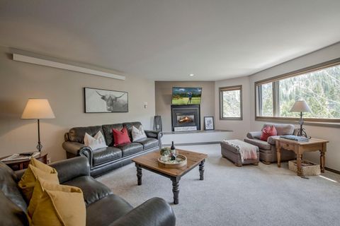 Photo of 1653 Oro Grande Drive #E41, Keystone, CO 80435 (MLS # S1068697)
