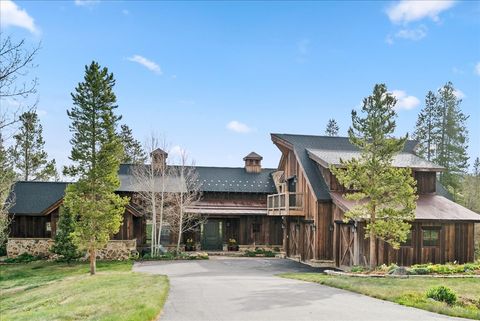 Photo of 191 Glen Eagle Loop, Breckenridge, CO 80424 (MLS # S1067897)