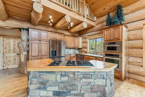Photo of 615 Piney Acres Circle, Dillon, CO 80435 (MLS # S1061589)