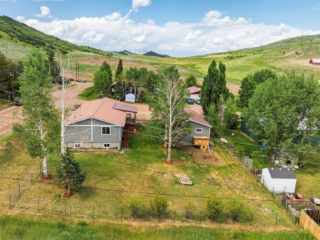 Photo of 302 E 4th Street, Oak Creek, CO 80467 (MLS # S1061332)