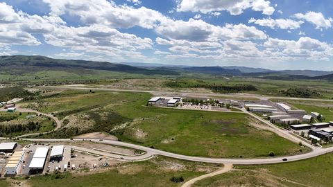 Photo of 27 Grizzly Ct #27, Steamboat Springs, CO 80487 (MLS # S1066377)