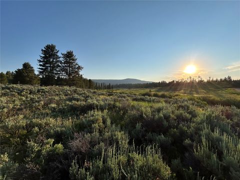Photo of 20965 Hoch Eye Way, Oak Creek, CO 80467 (MLS # S1069057)