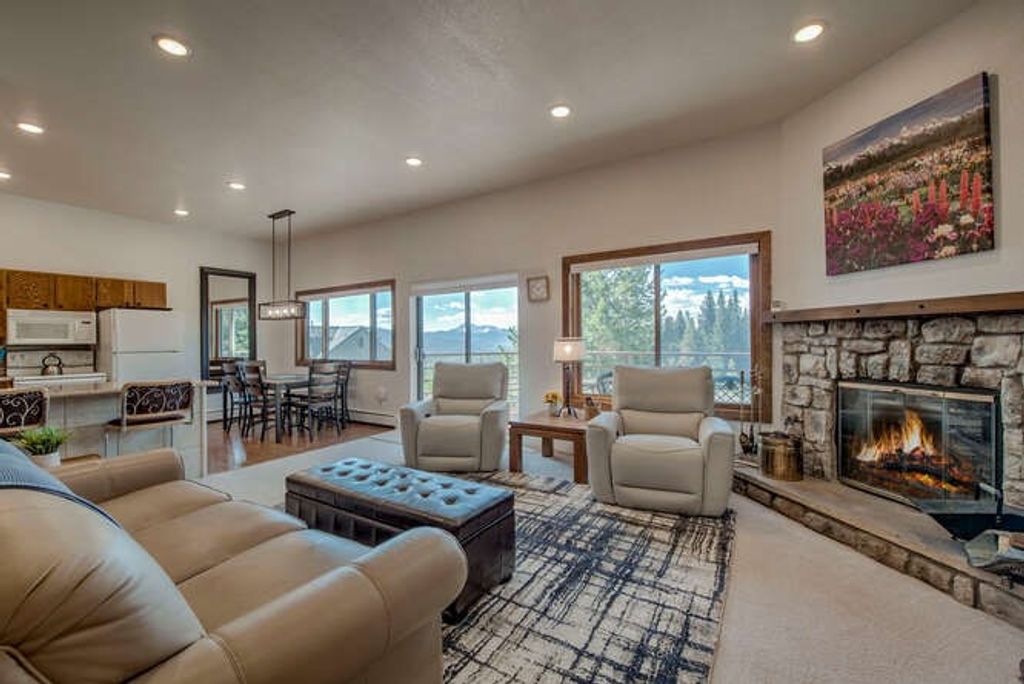 Photo of 98000 Ryan Gulch Road #E104, Silverthorne, CO 80498 (MLS # S1064617)