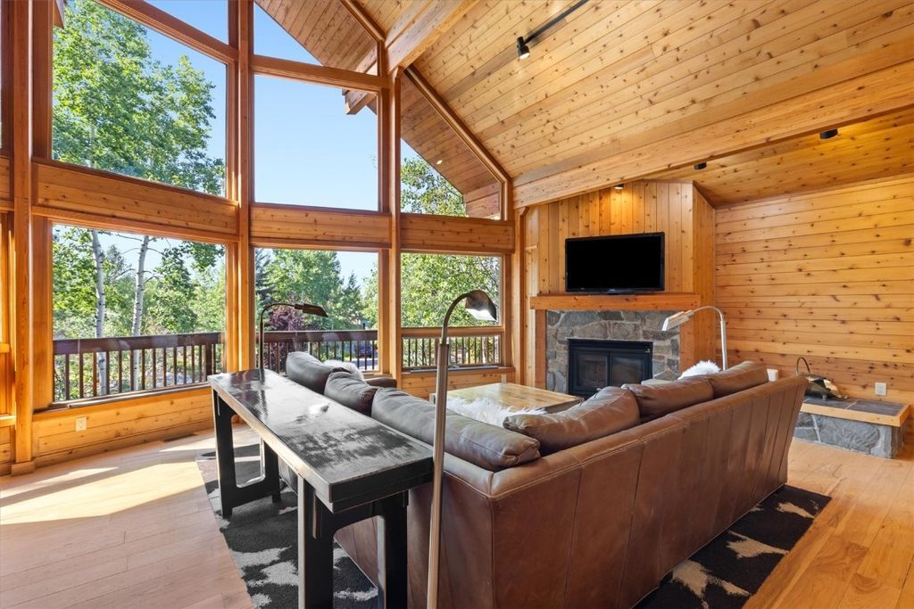 Photo of 632 Meadowbrook Circle, Steamboat Springs, CO 80487 (MLS # S1061834)