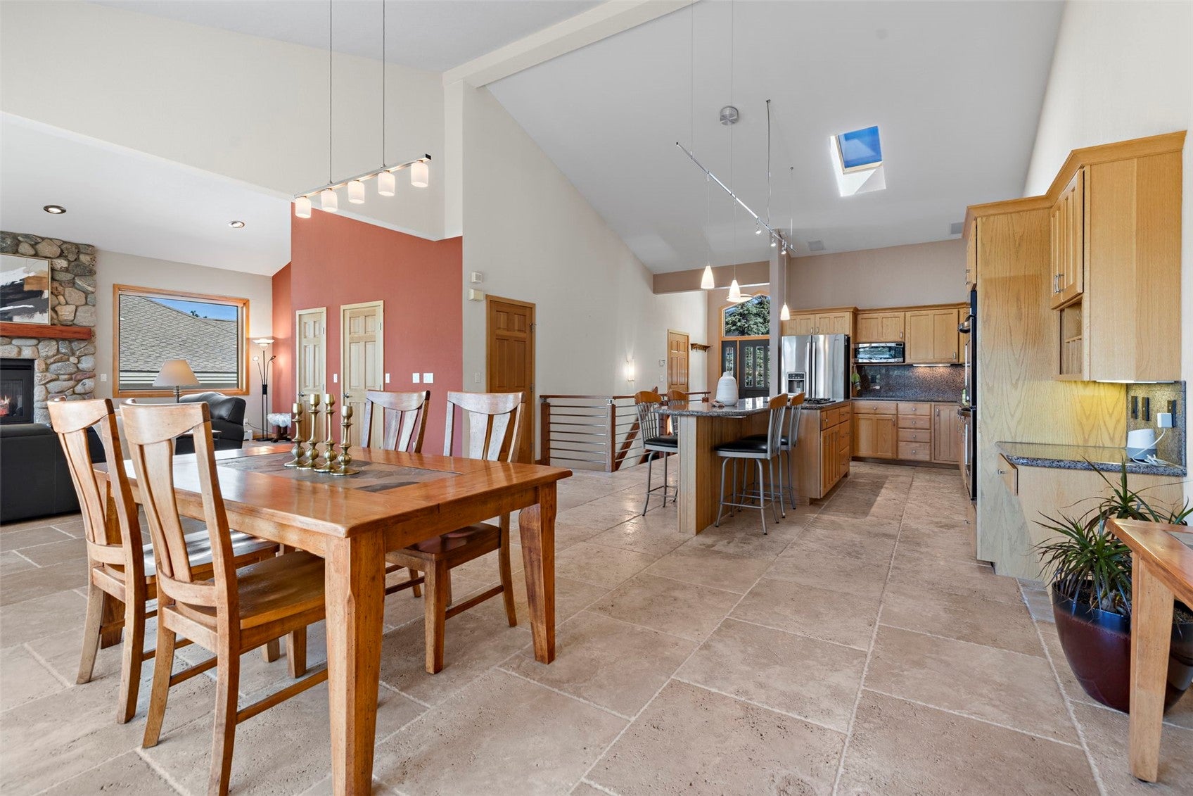 453 Ensign Dr, Dillon, CO, 80435, USA, 6 Bedrooms Bedrooms, ,4 BathroomsBathrooms,Residential,Active,453 Ensign Dr,S1069724