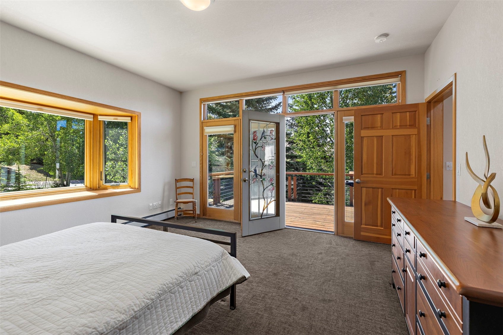 453 Ensign Dr, Dillon, CO, 80435, USA, 6 Bedrooms Bedrooms, ,4 BathroomsBathrooms,Residential,Active,453 Ensign Dr,S1069724