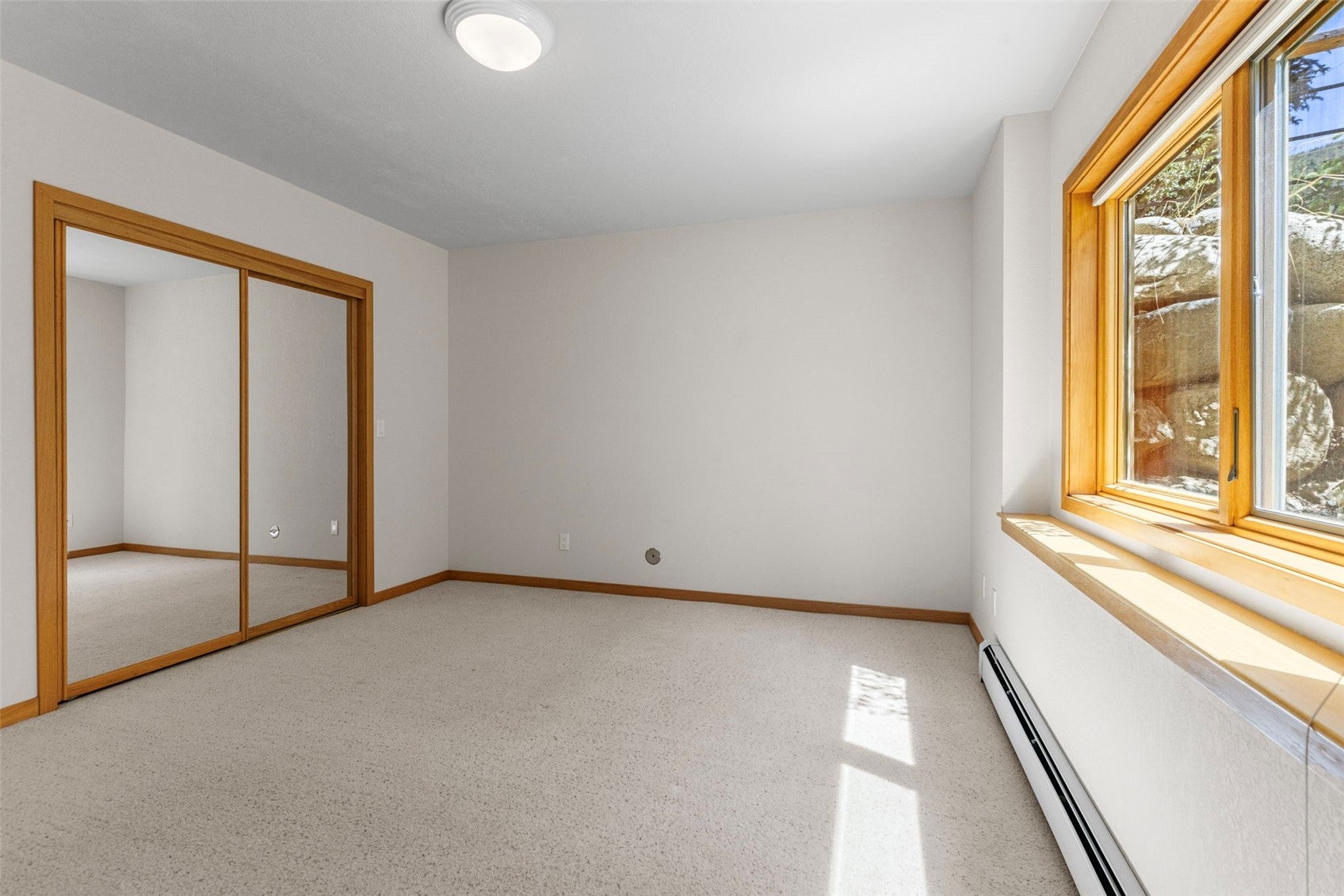 453 Ensign Dr, Dillon, CO, 80435, USA, 6 Bedrooms Bedrooms, ,4 BathroomsBathrooms,Residential,Active,453 Ensign Dr,S1069724