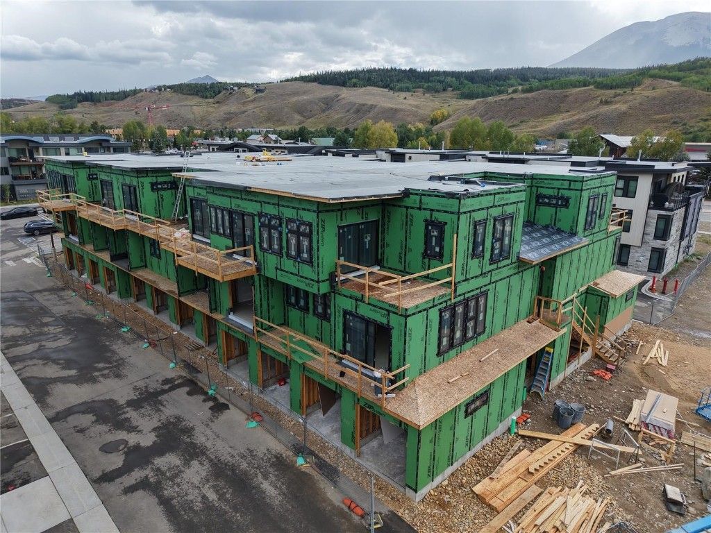 Photo of 740 Blue River Parkway #E7, Silverthorne, CO 80498 (MLS # S1064050)