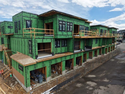 Photo of 740 Blue River Parkway #E7, Silverthorne, CO 80498 (MLS # S1064050)