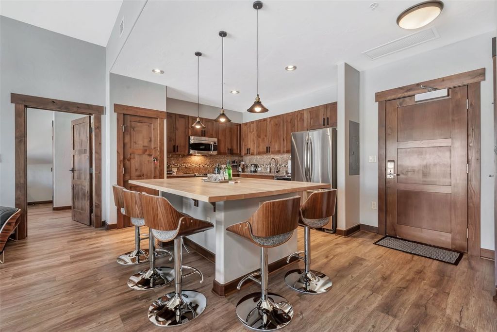 Photo of 1175 Bangtail Way #5120, Steamboat Springs, CO 80487 (MLS # S1065782)