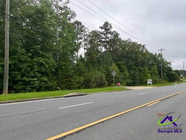 4 Lots (14-17) Moody Road