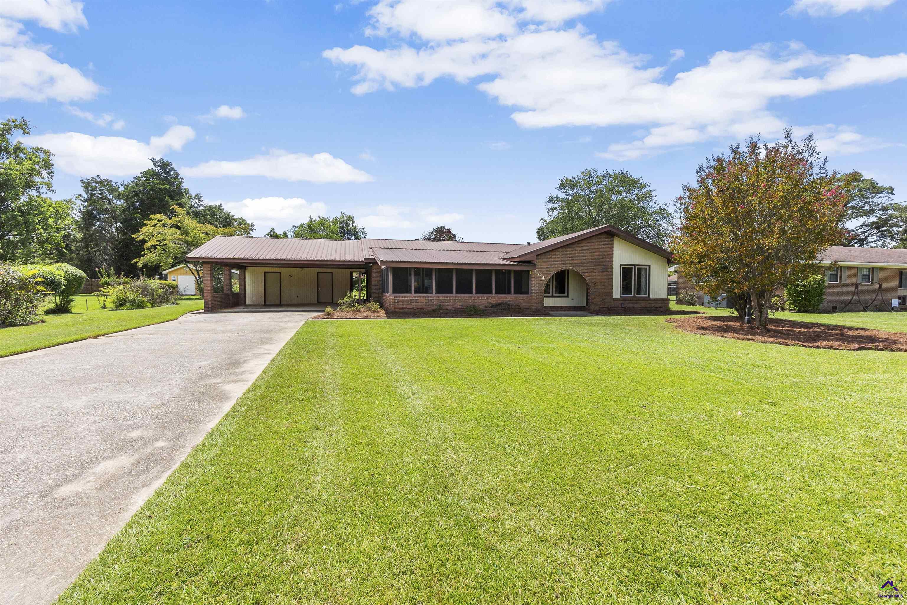 104 Lake Placid Drive