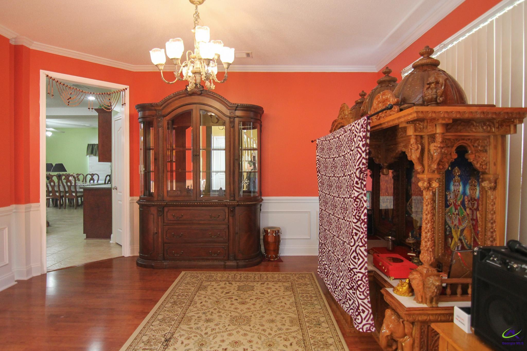 221 Hathersage Drive