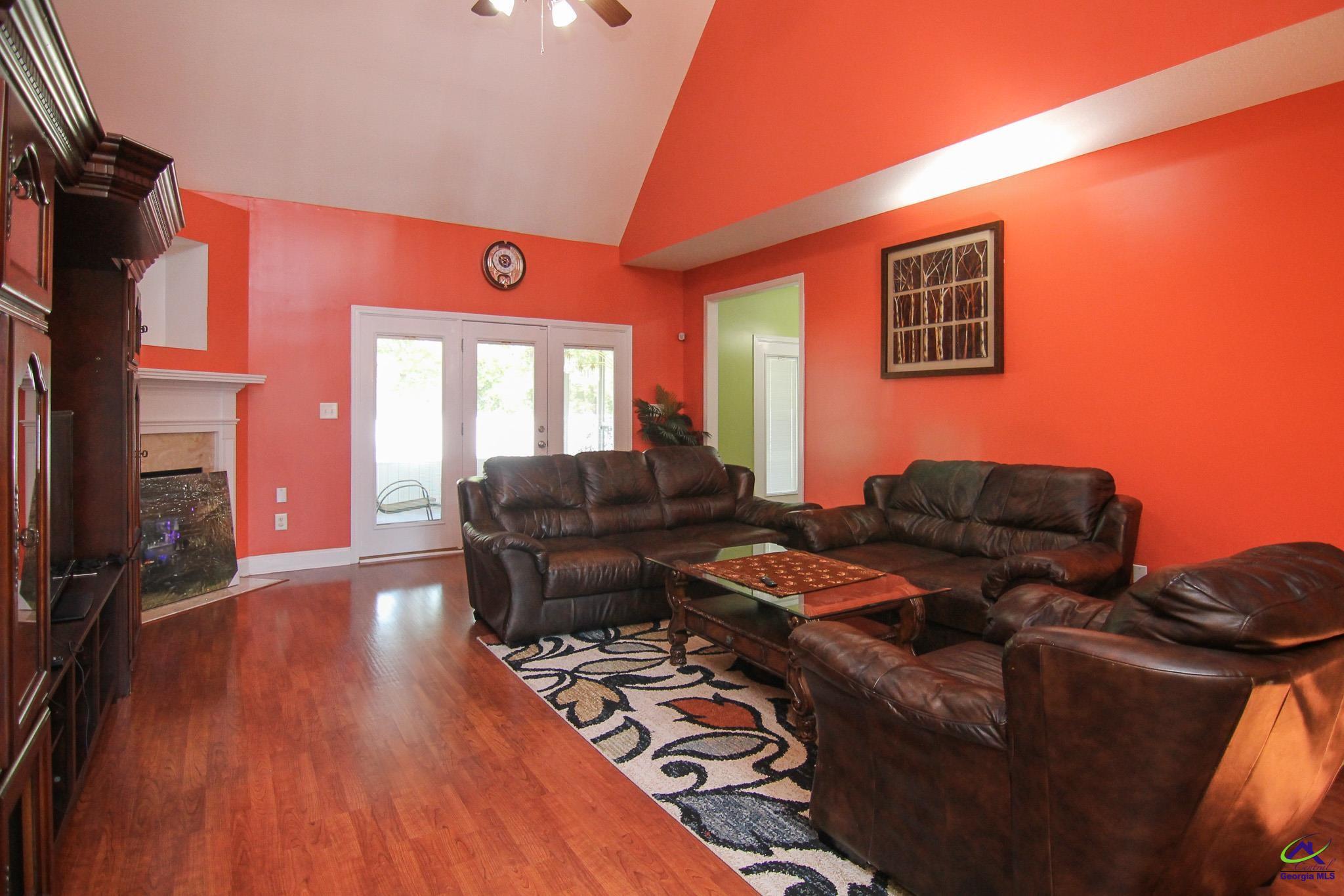 221 Hathersage Drive