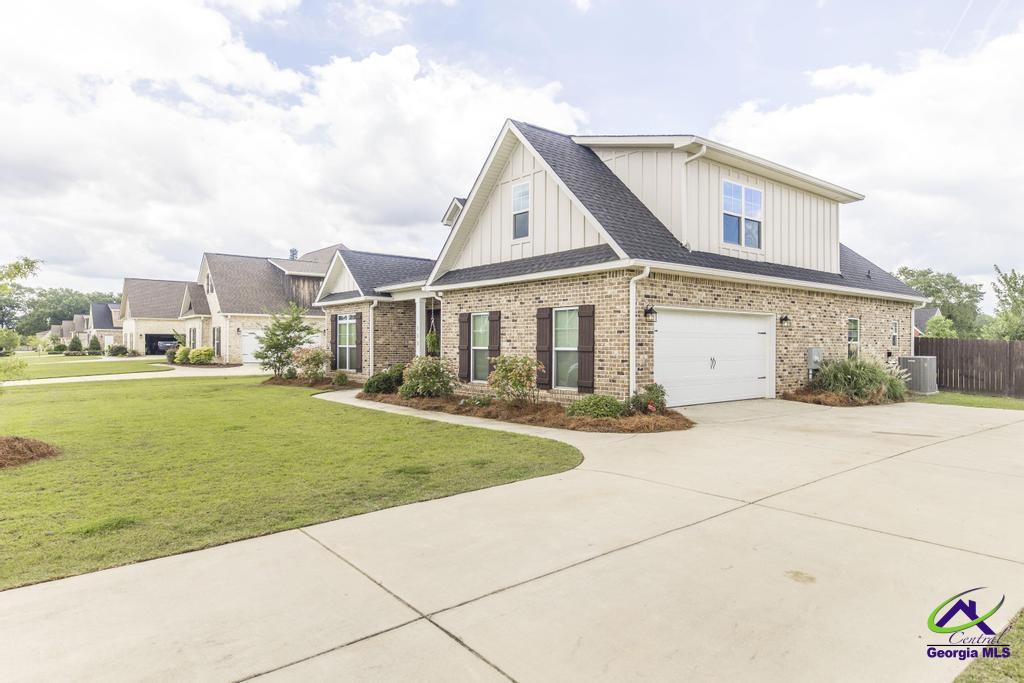113 Flat Rock Lane