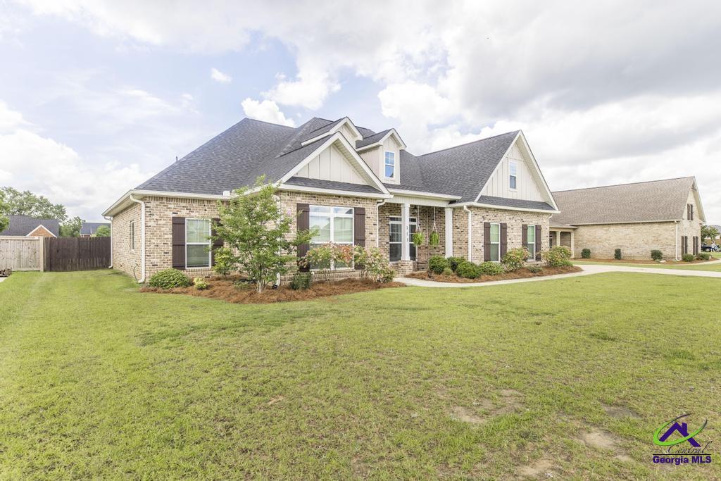 113 Flat Rock Lane