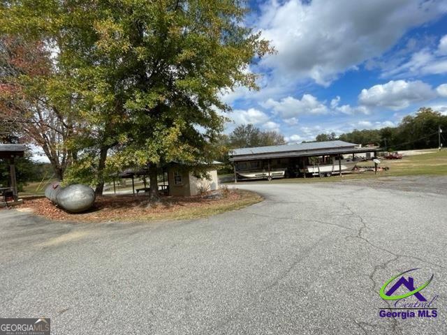 2787 Emery Highway