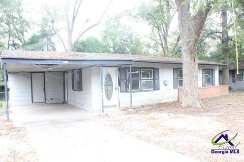 2452 Thrasher Ave Macon GA 31204