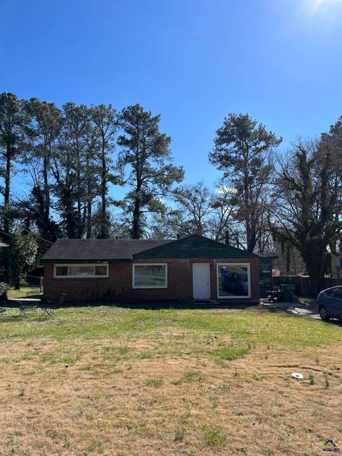 3125 Francine Drive Decatur GA 30033