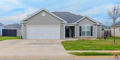 118 Raymond Circle Warner Robins GA 31088