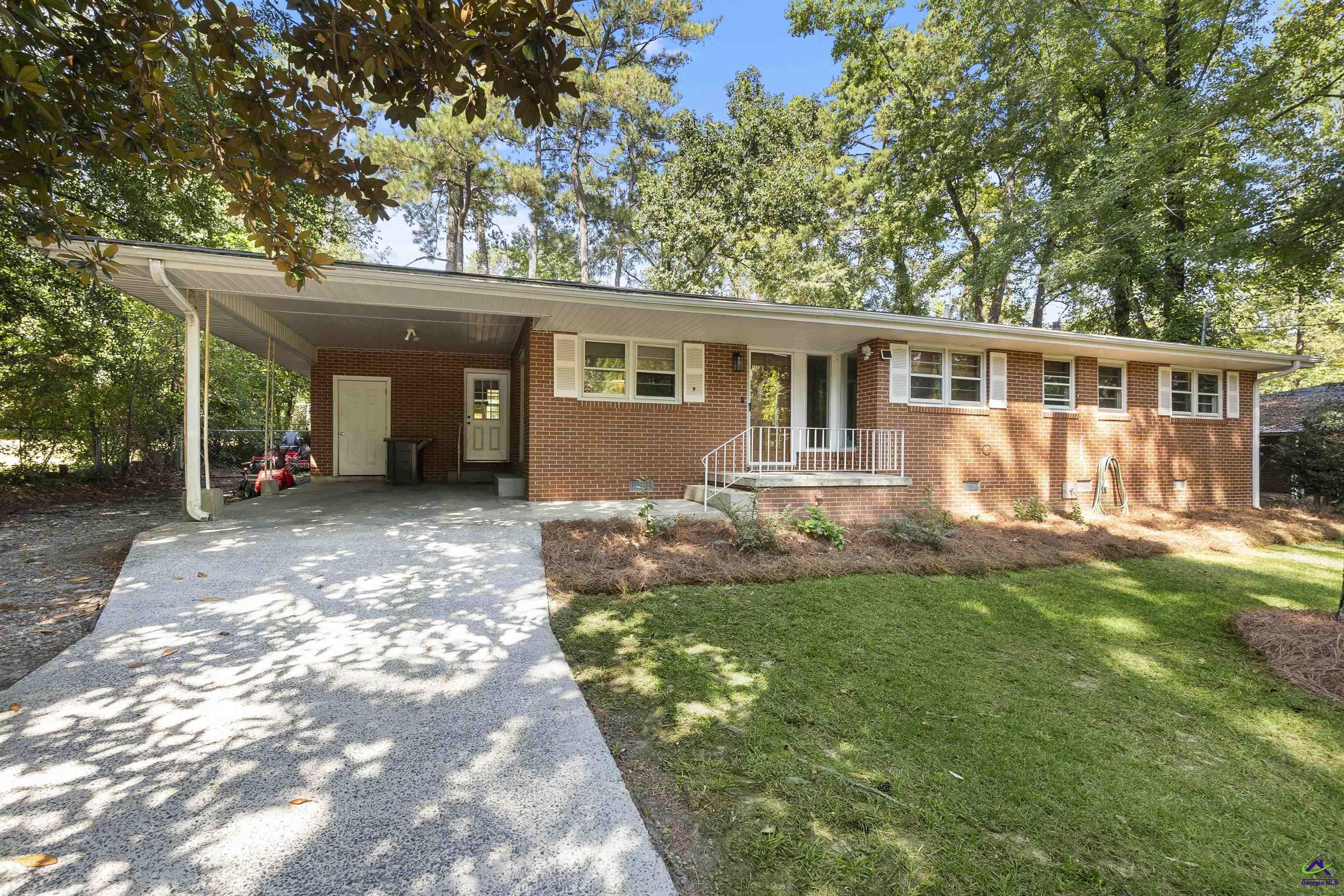 213 Ashby Way