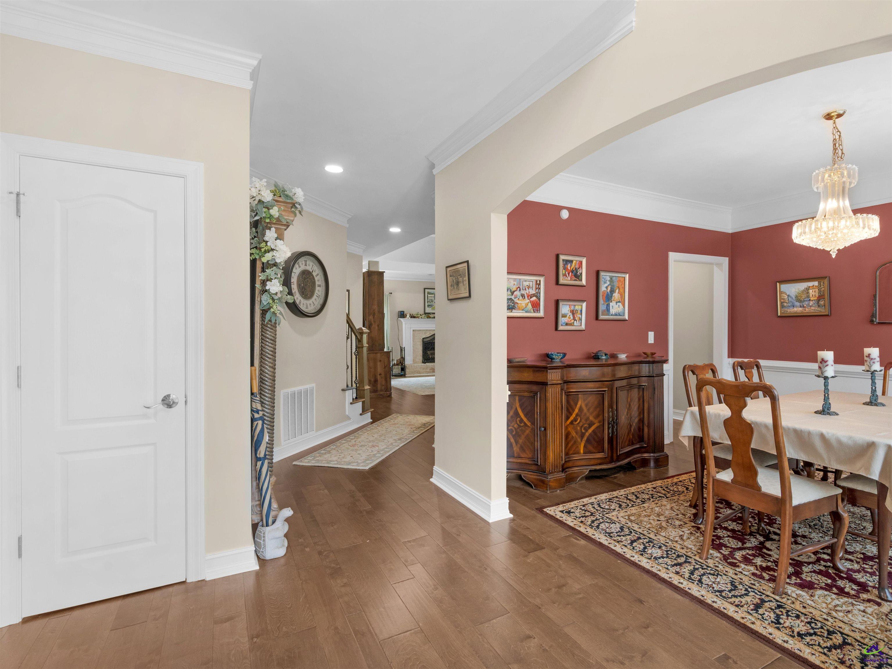 85 Highland Park Drive