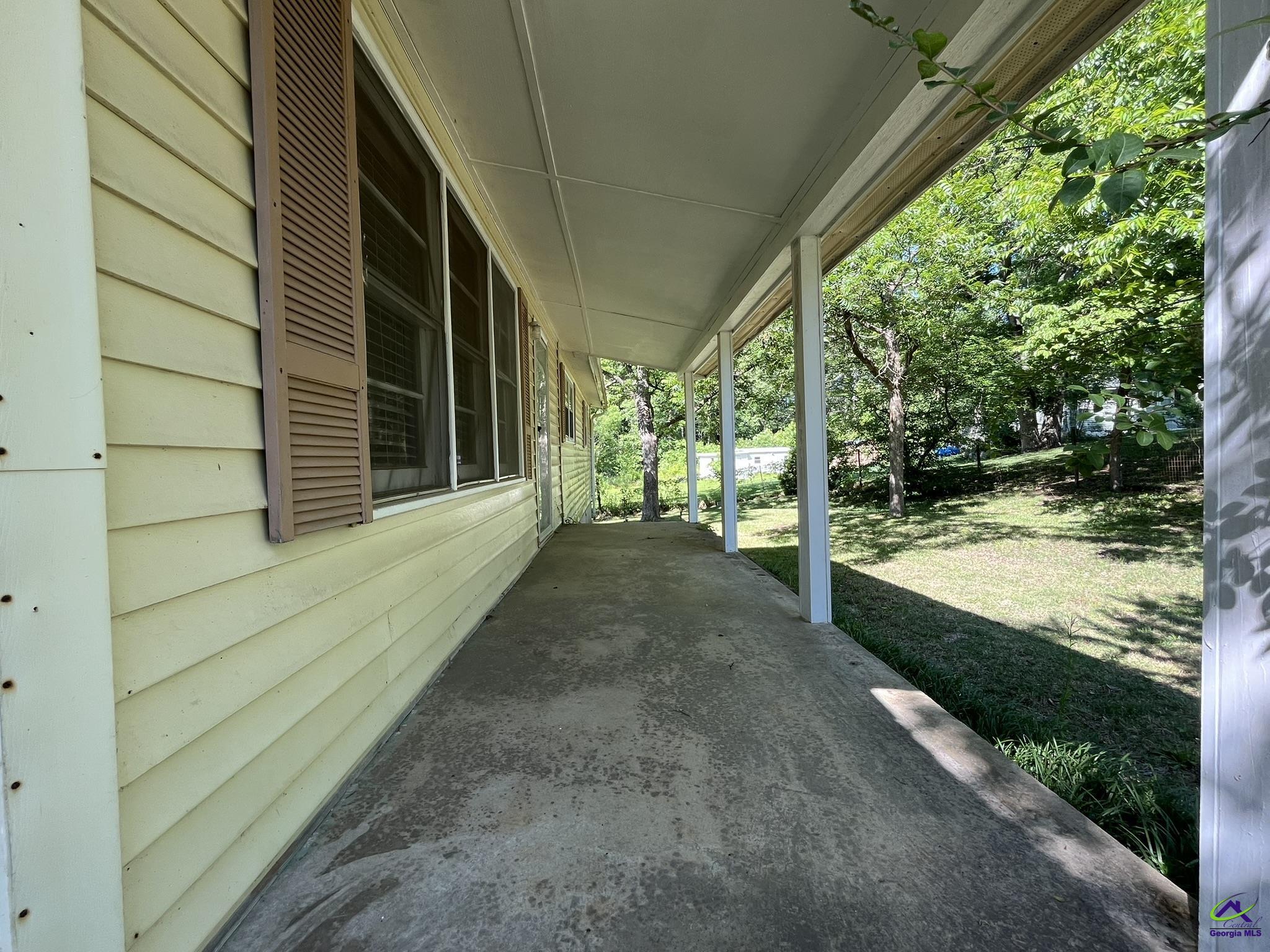 4401 Crystal Lake Drive