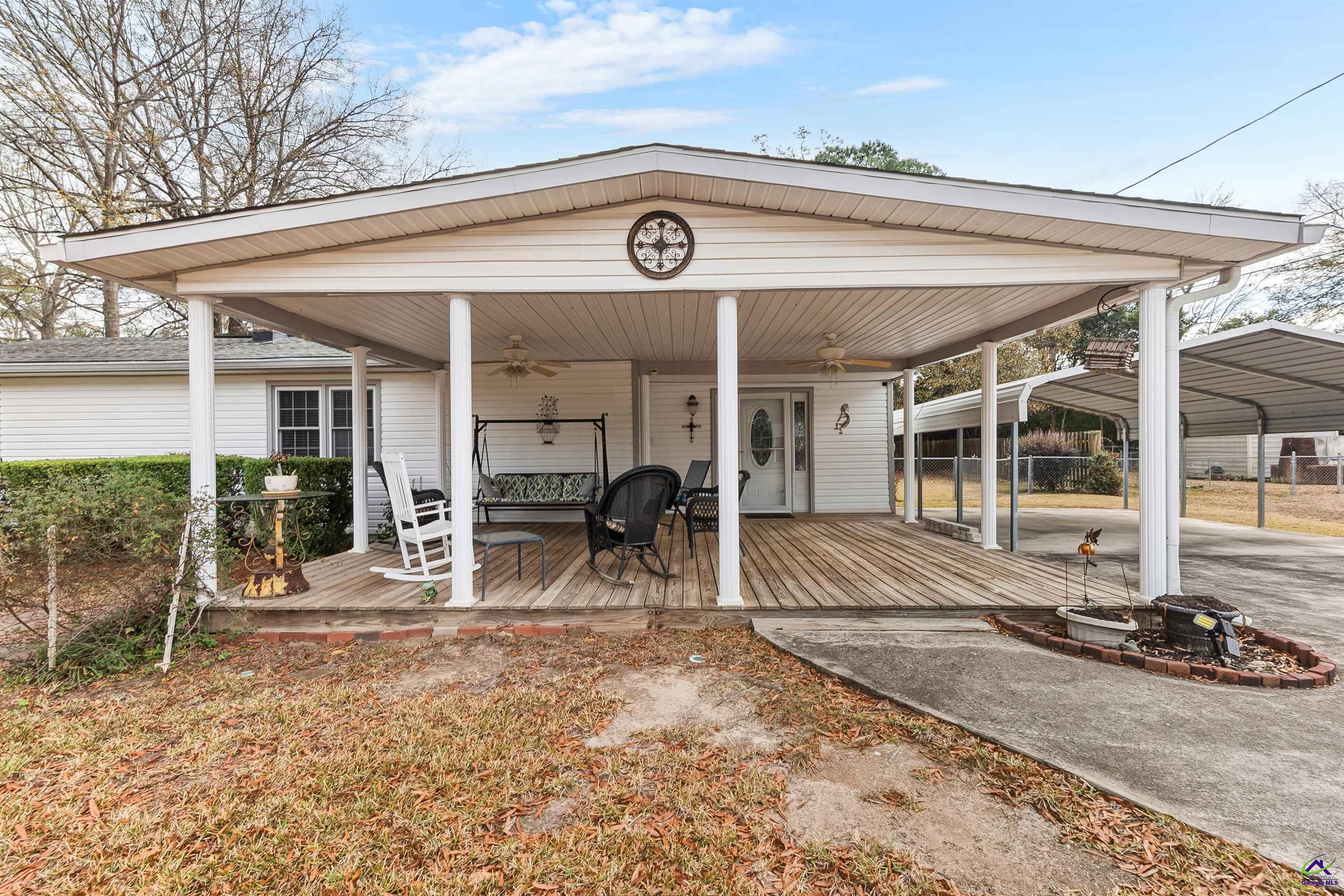 614 Hillcrest Avenue