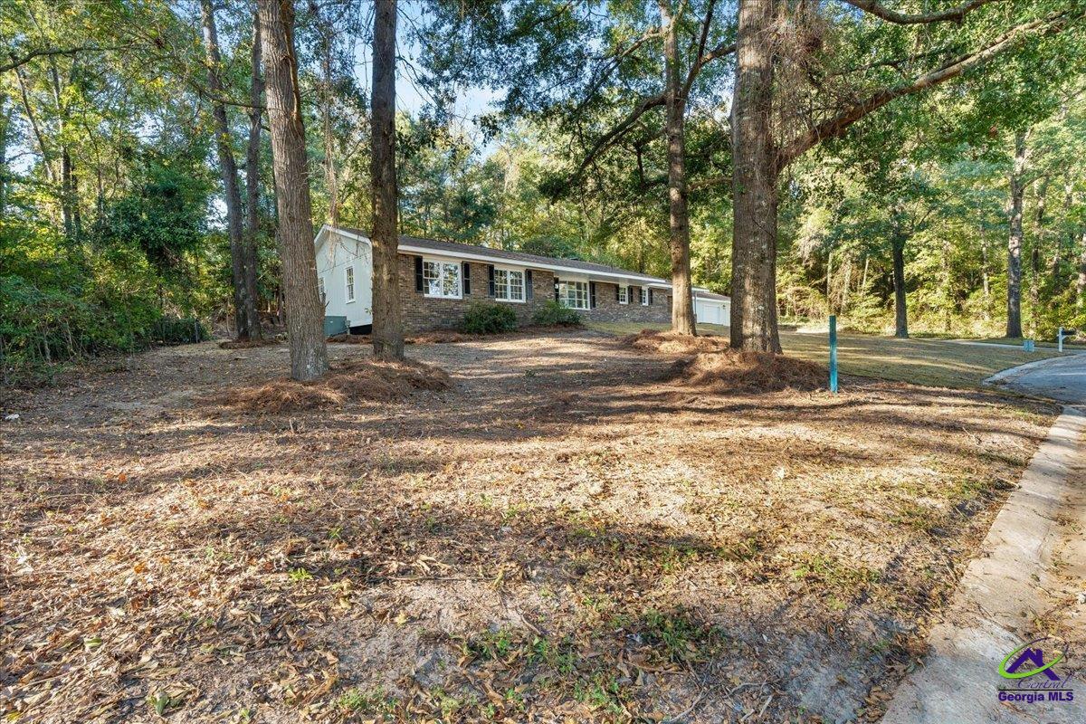 126 Waterfront Way