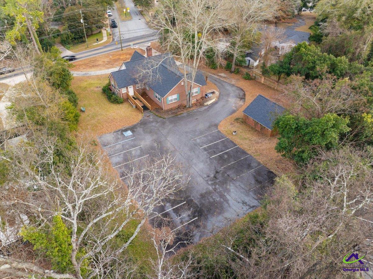 320 Forest Hill Road
